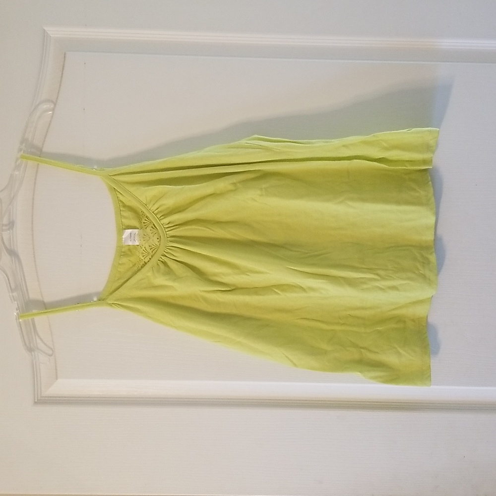 NWOT Women's Tank Top with lace (XL)